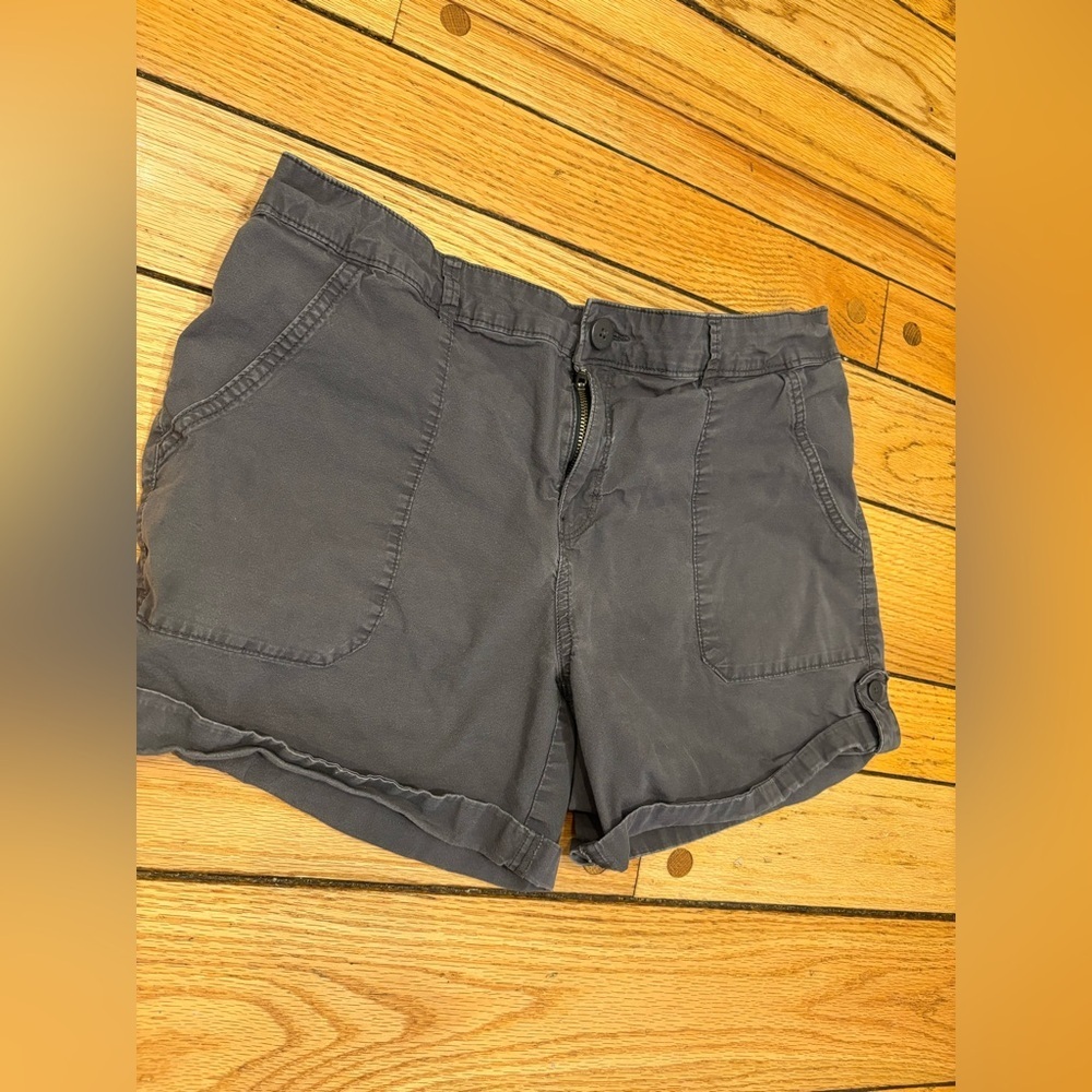 Social Standard by Sanctuary Charcoal Women's Cargo Shorts Gray large